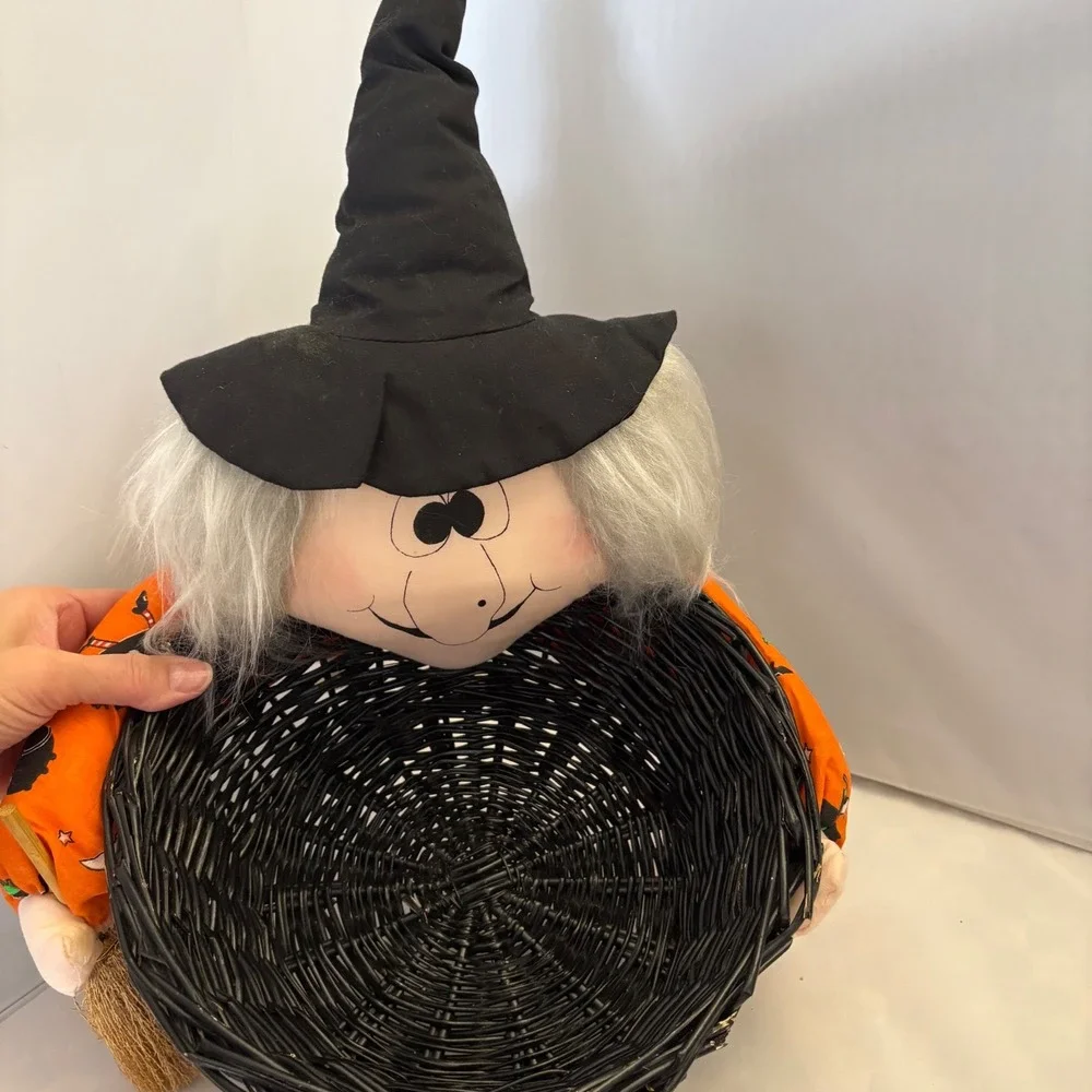 Halloween Witch‎ Basket Candy Bowl Crafty Lady Fullerton CA Decor Vintage 1970s